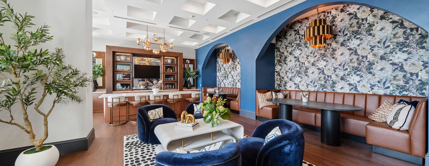 lounge with modern decor and ample seating